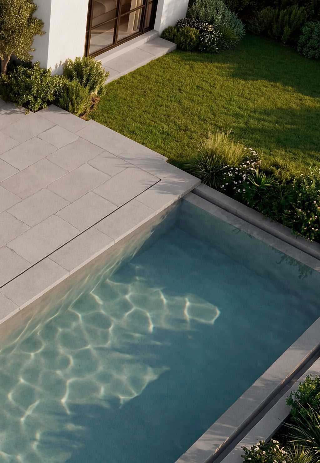 Brighton Grey – 120 × 120 cm – Raumansicht