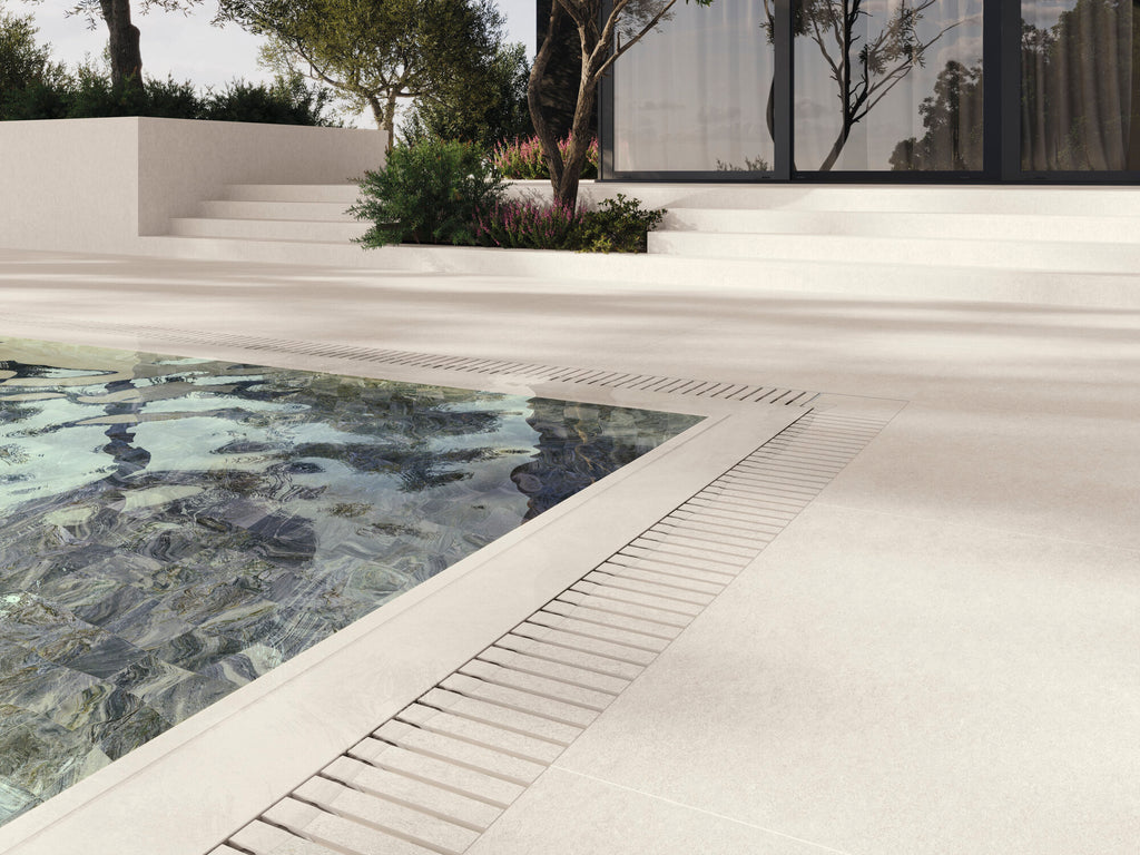 Iwa White – 30 × 60 cm – Raumansicht