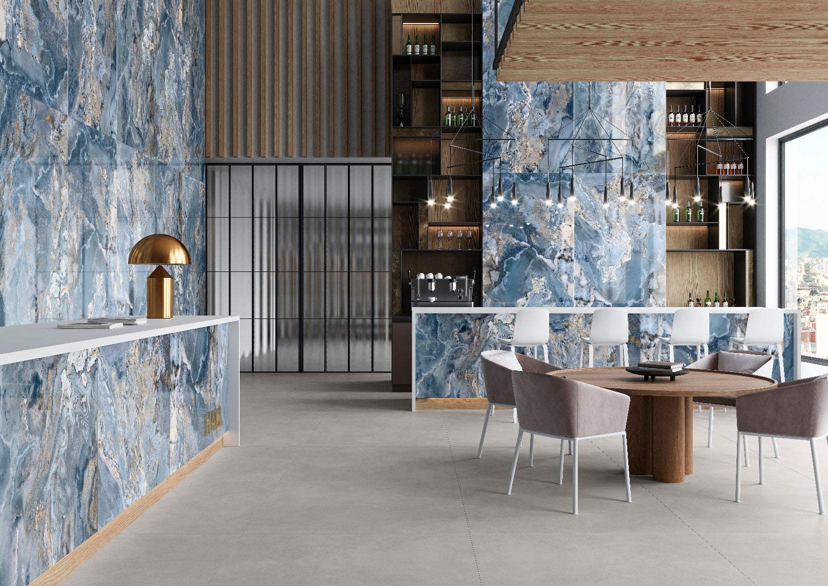 Ocean Blue poliert – 120 × 280 cm – Raumansicht
